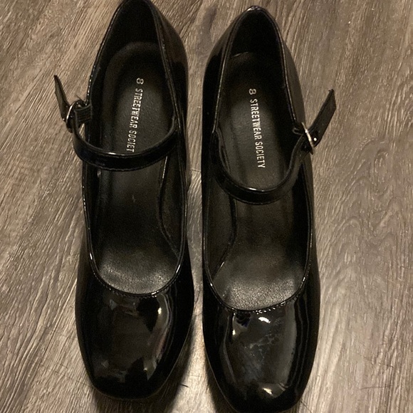 Platform heels - Picture 6 of 6